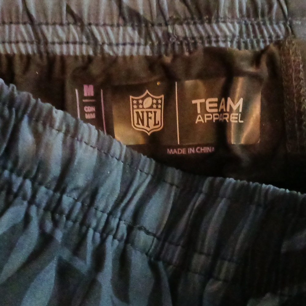 Mens NFL sports short athletes or swim  Dallas Cowboy  blue ext  and black 'unde